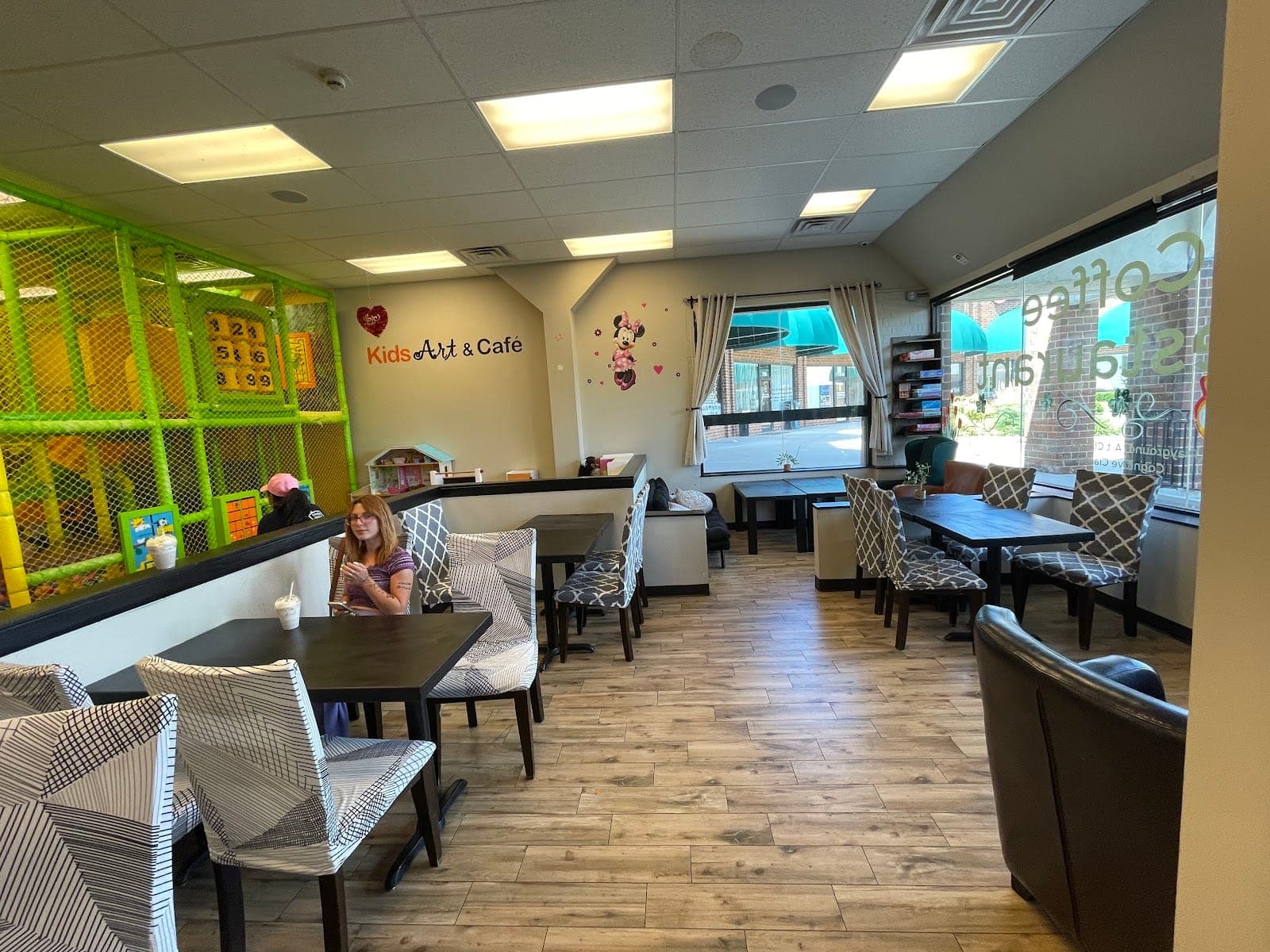 Kids Art & Play Cafe