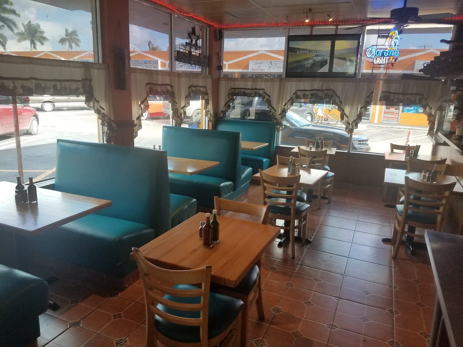 MAYAMEX RESTAURANT