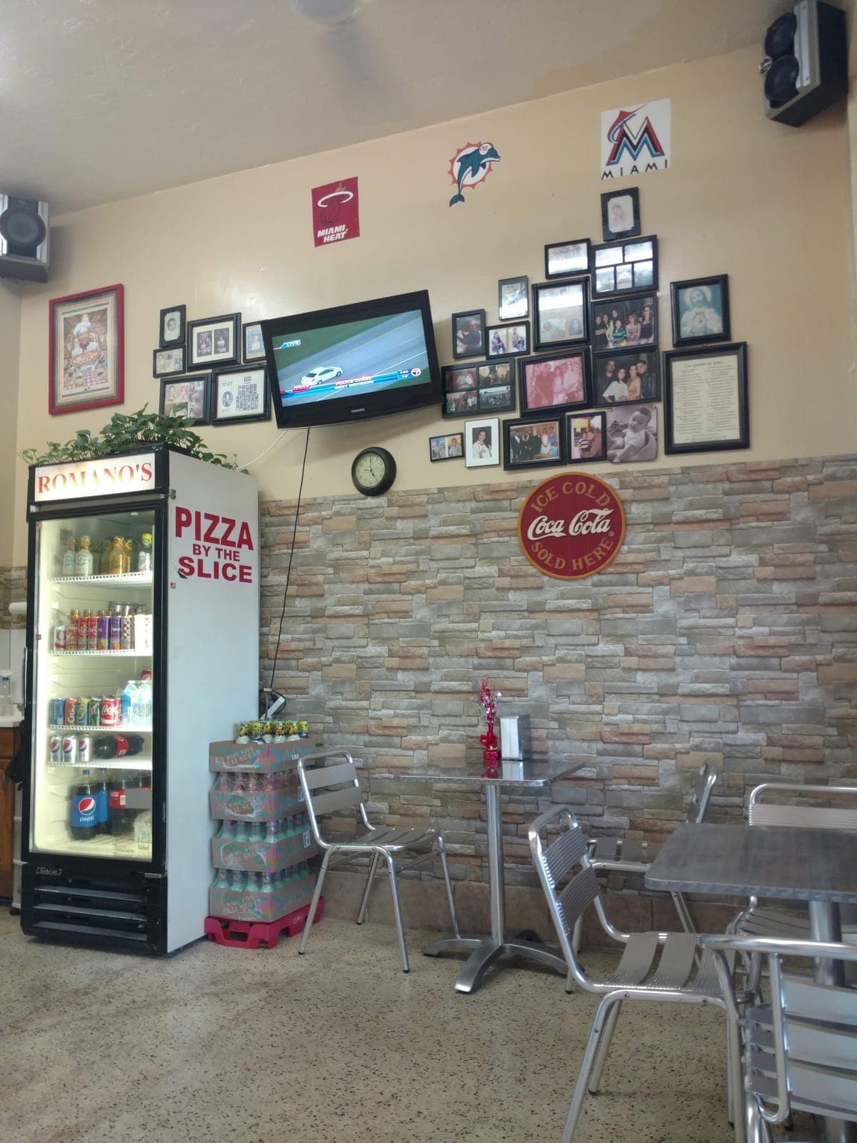 Romano's Pizza