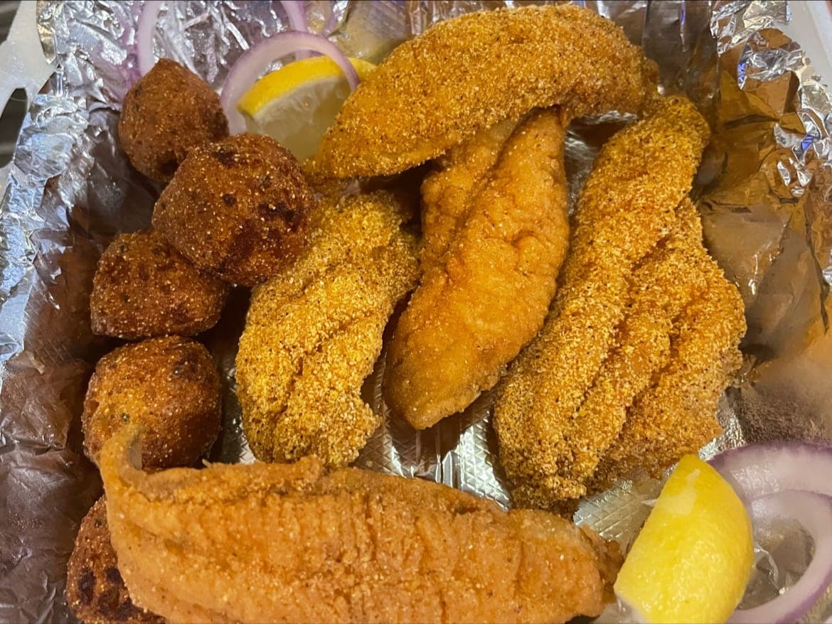 Walker's Wings & Things