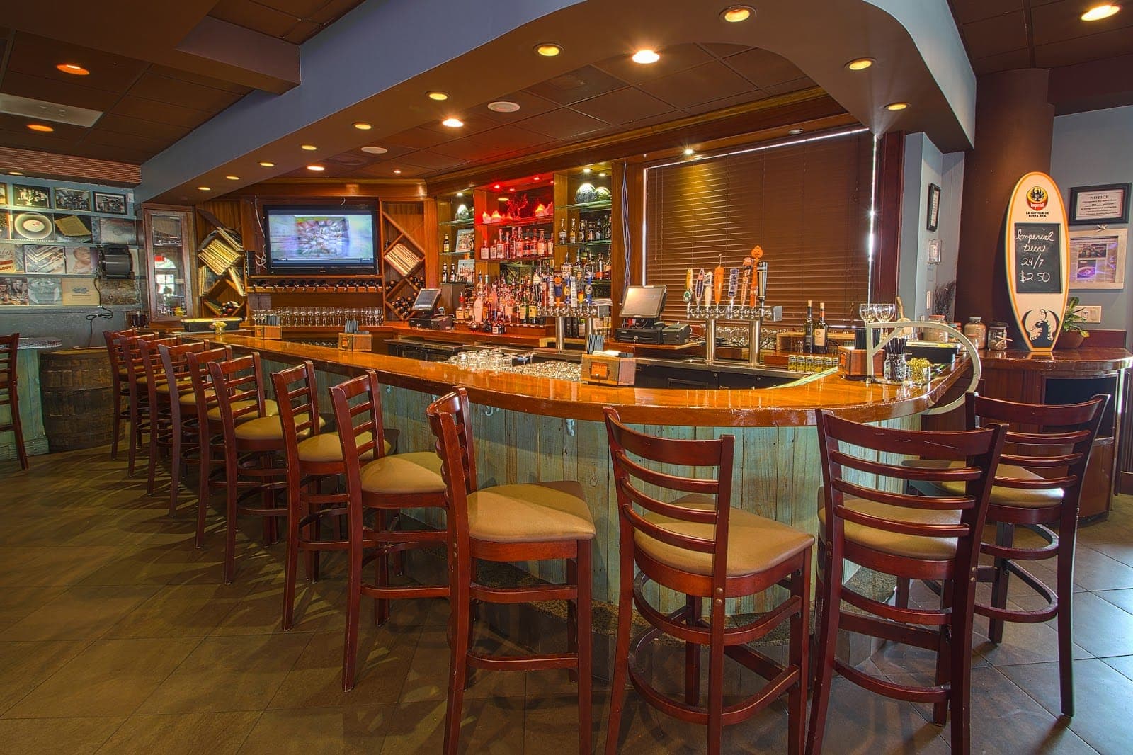 Double Roads Tavern & Live Music