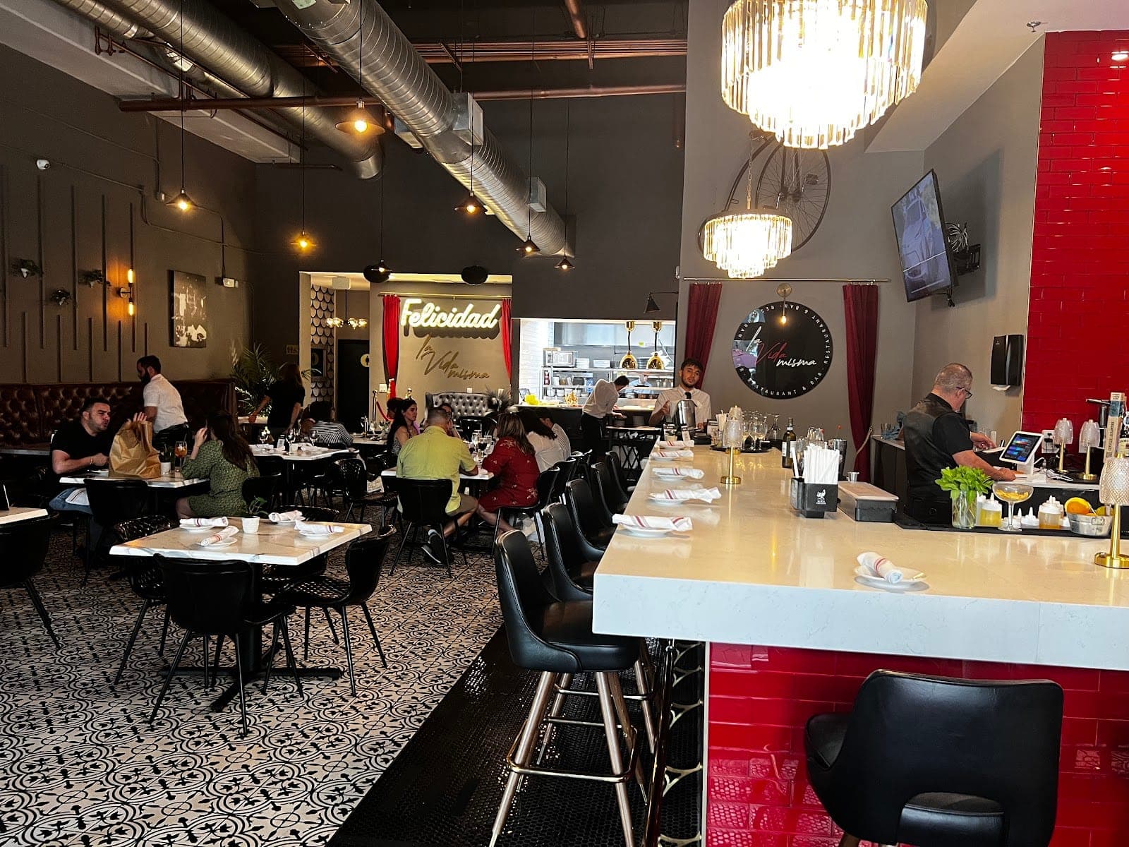 La Vida Misma Restaurant