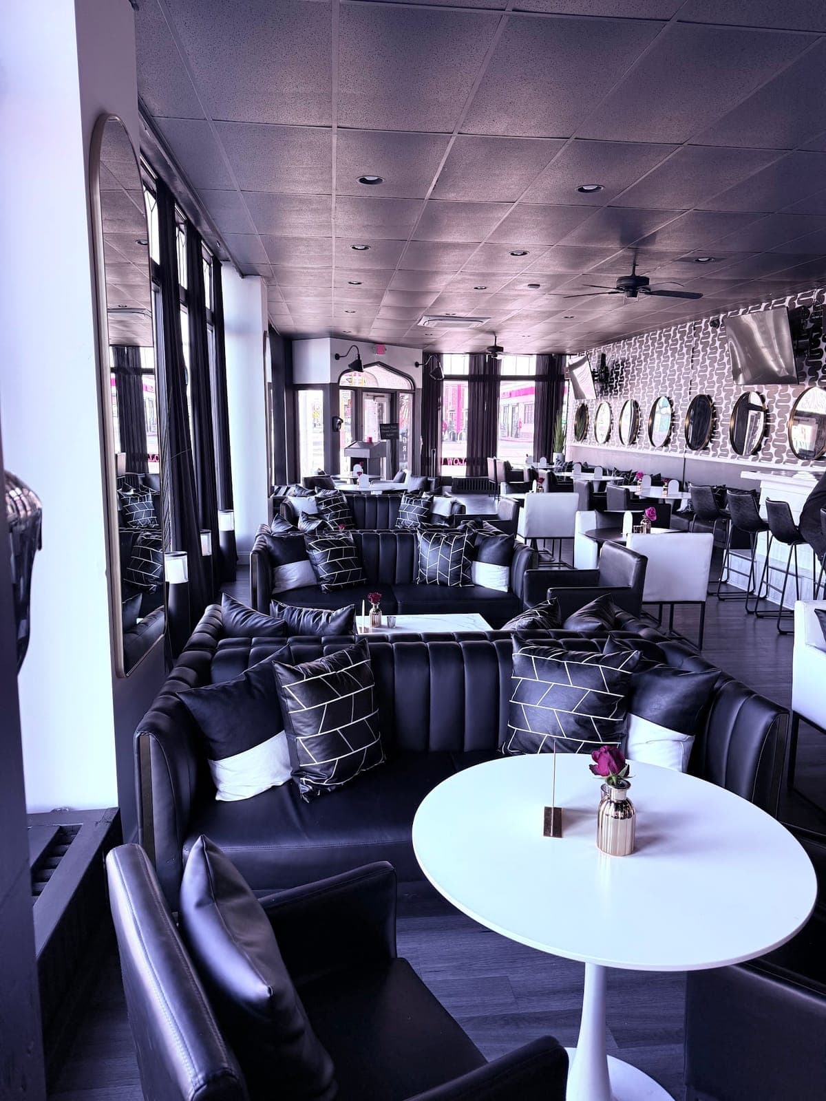 S'Lush Daiquiri Lounge and Grill