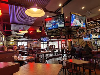 Howie’s on La Crosse