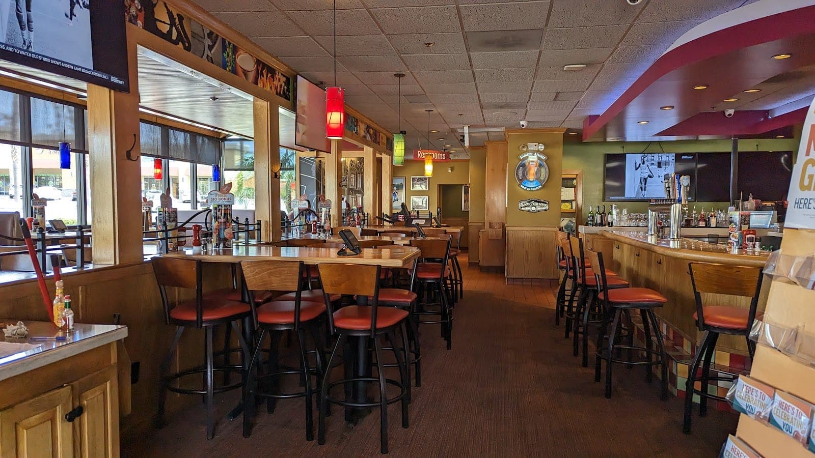 Applebee's Grill + Bar