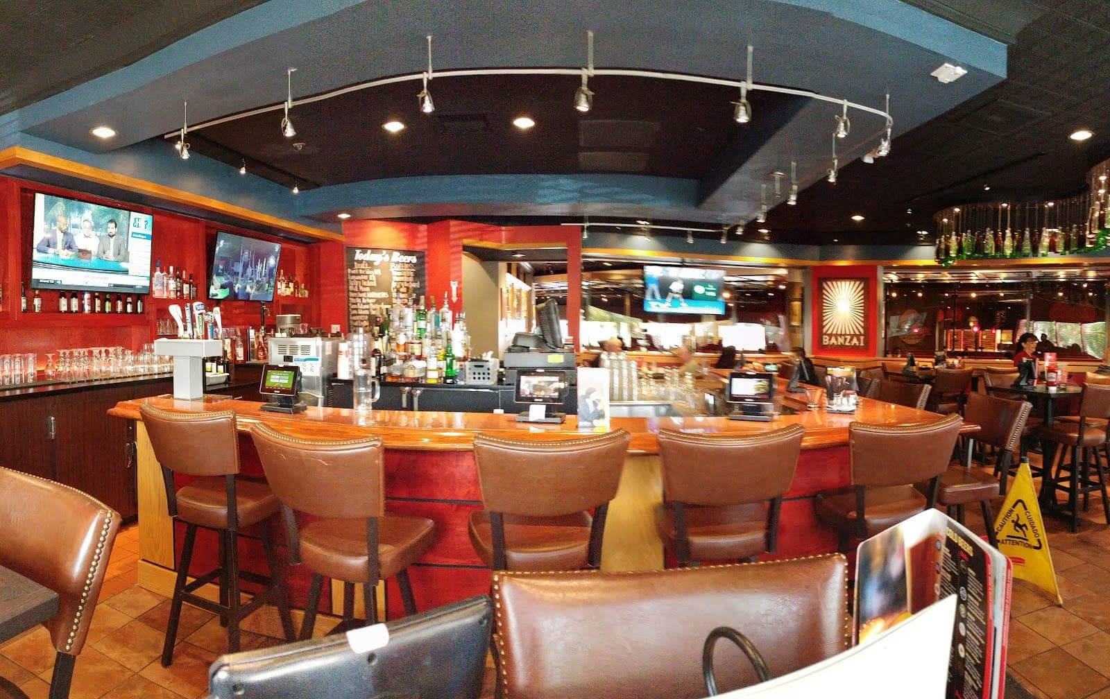 Red Robin Gourmet Burgers and Brews