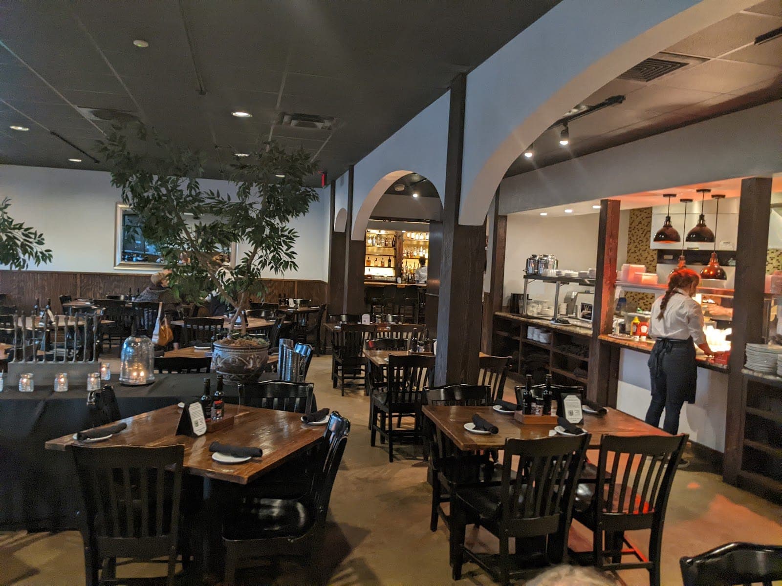 121 Artisan Bistro