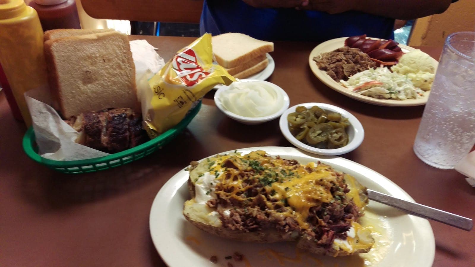John & Cook`s Real Pit BBQ