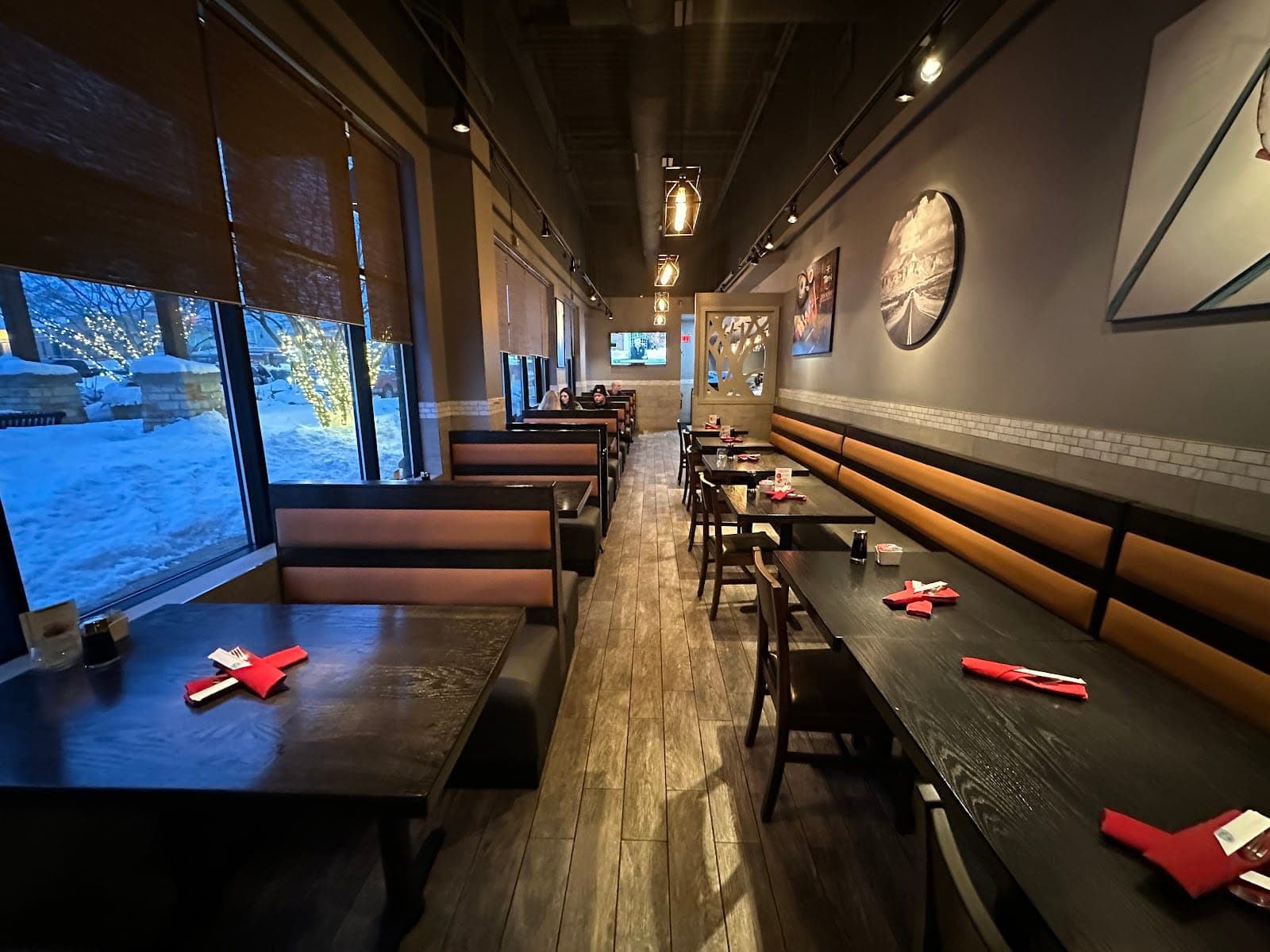 Ten Sushi( Fountains Dr, )