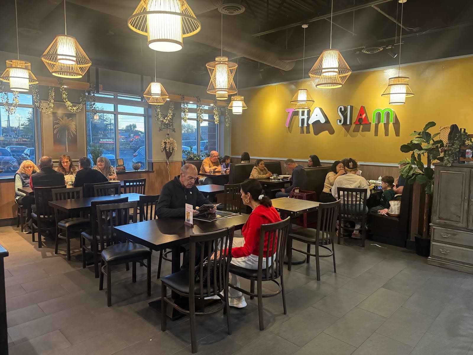 Tha Siam Thai Bistro