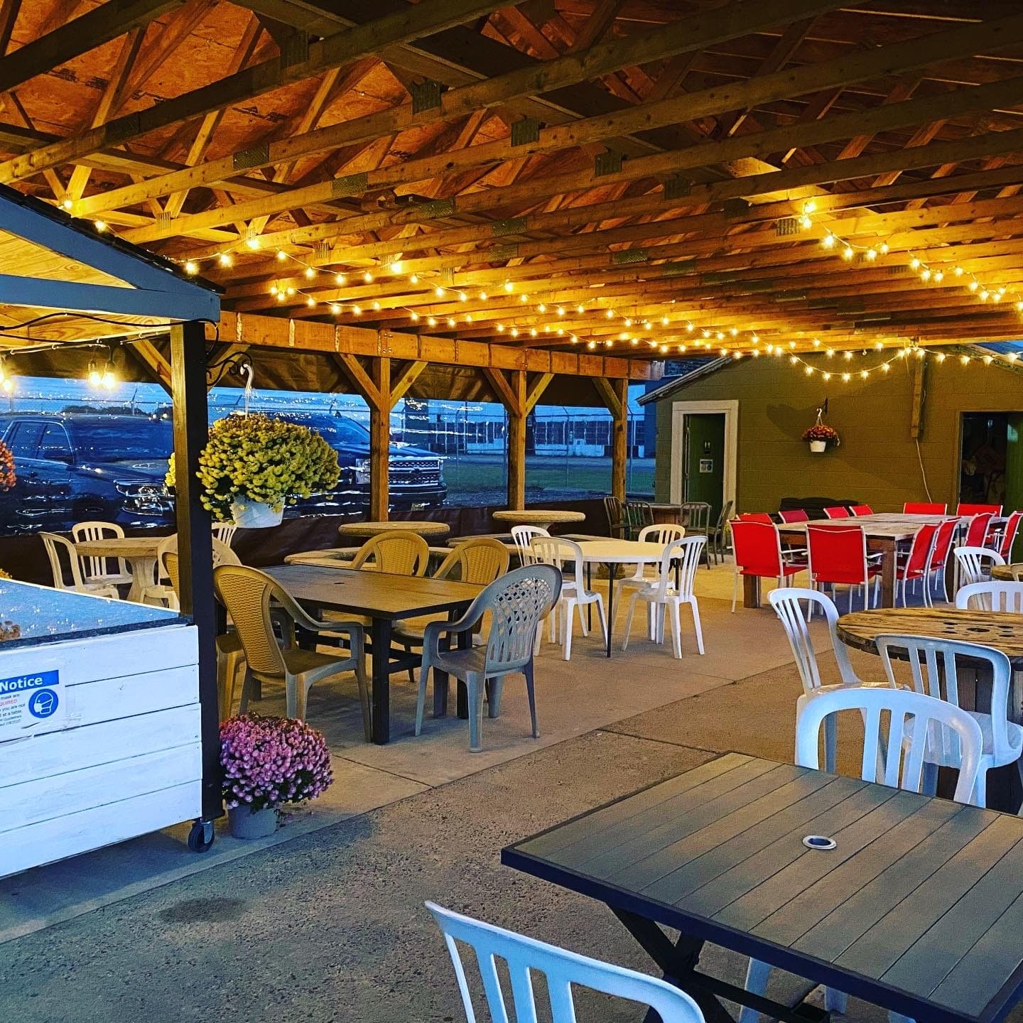 Verna's Flight Line Restaurant & Catering