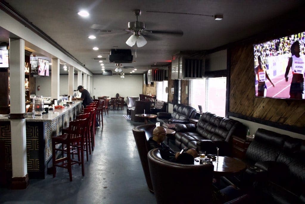 Legacy Cigars and Lounge