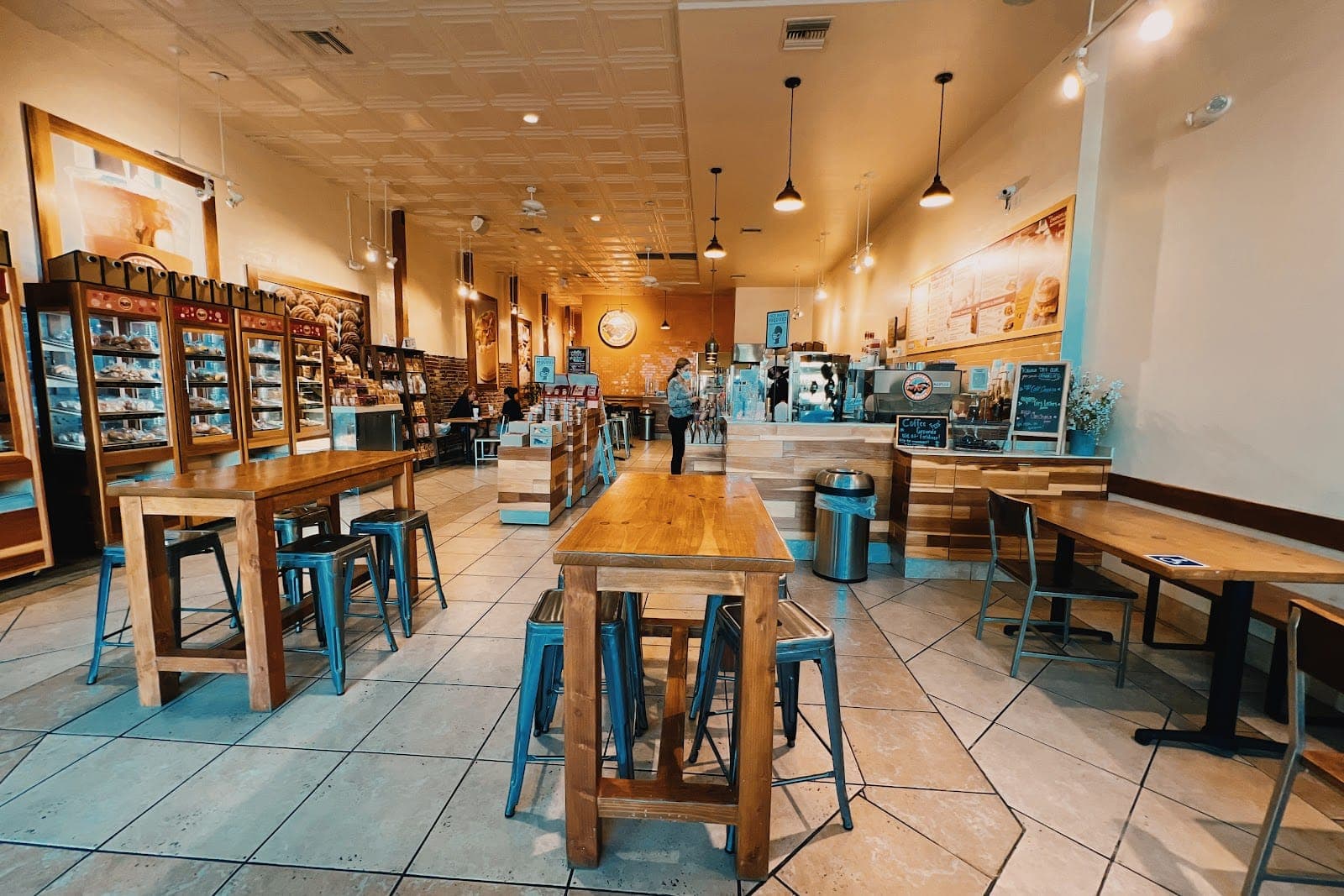 La Monarca Bakery & Cafe