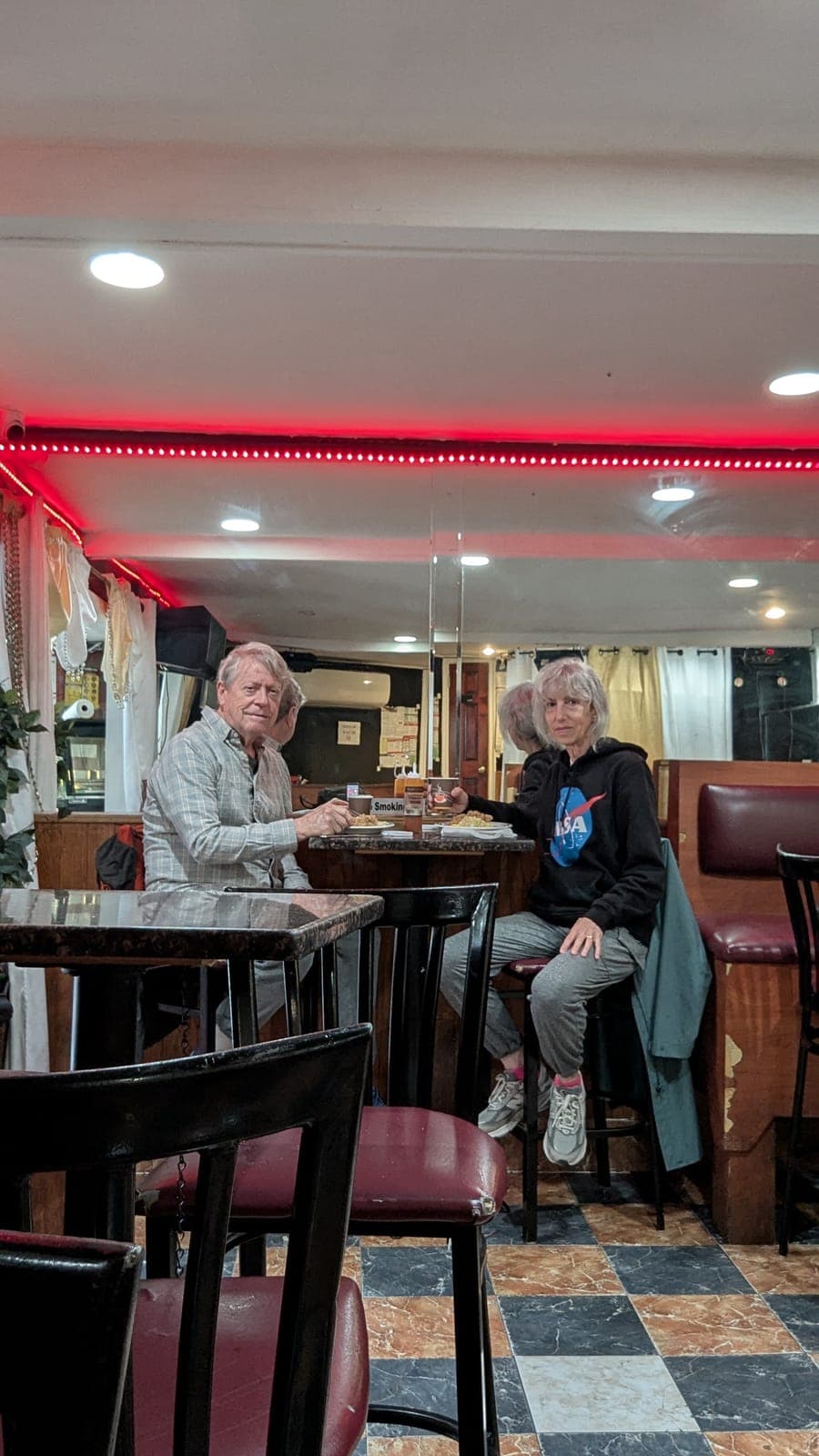 Mary's Palace | Restaurant & Bar