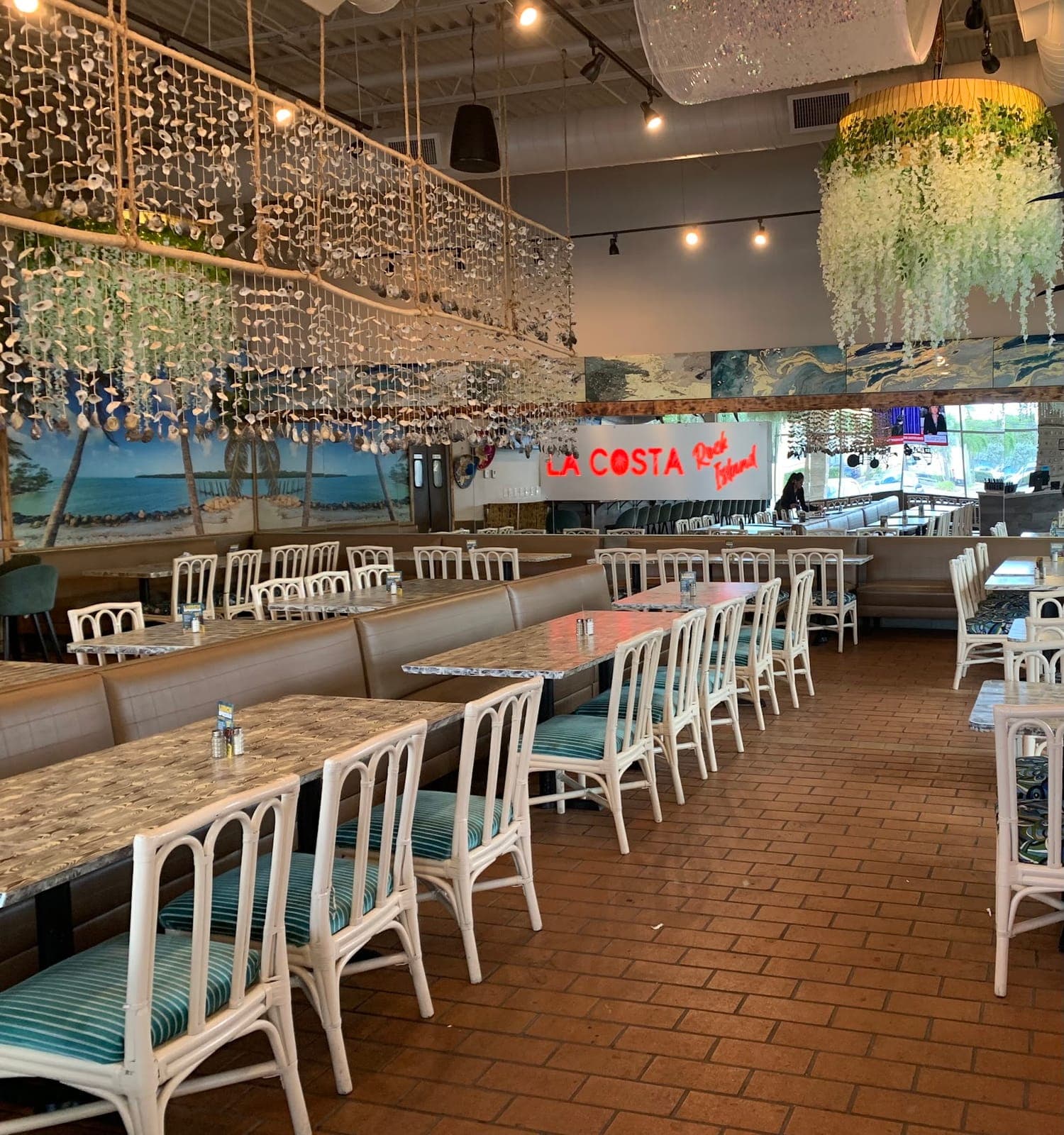 La Costa Rock Island Restaurant
