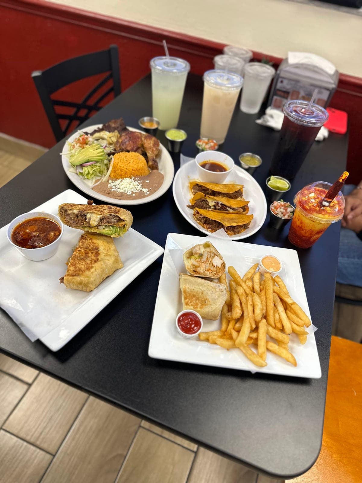 Chico's Chicken