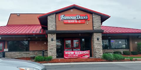 Famous Dave's Bar-B-Que