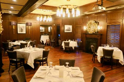 Oceanos Oyster Bar & Sea Grill