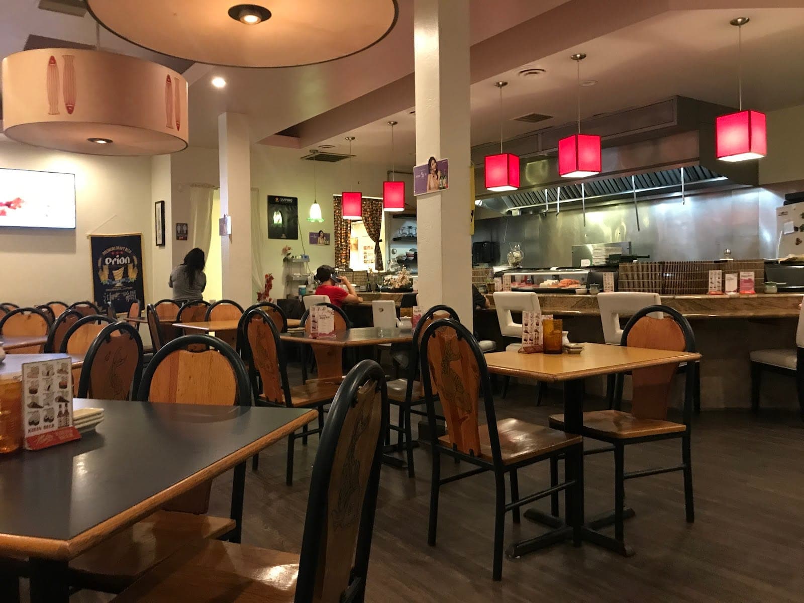Ginza Sushi & Asian Cuisine