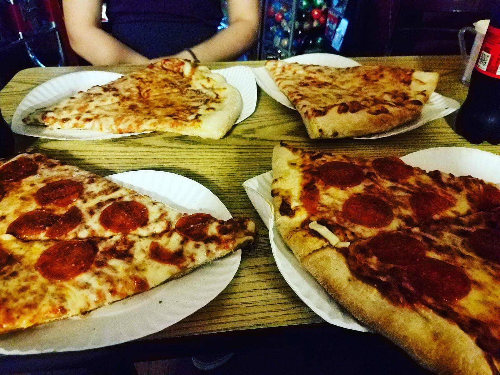 Maria's Lounge & Restaurant