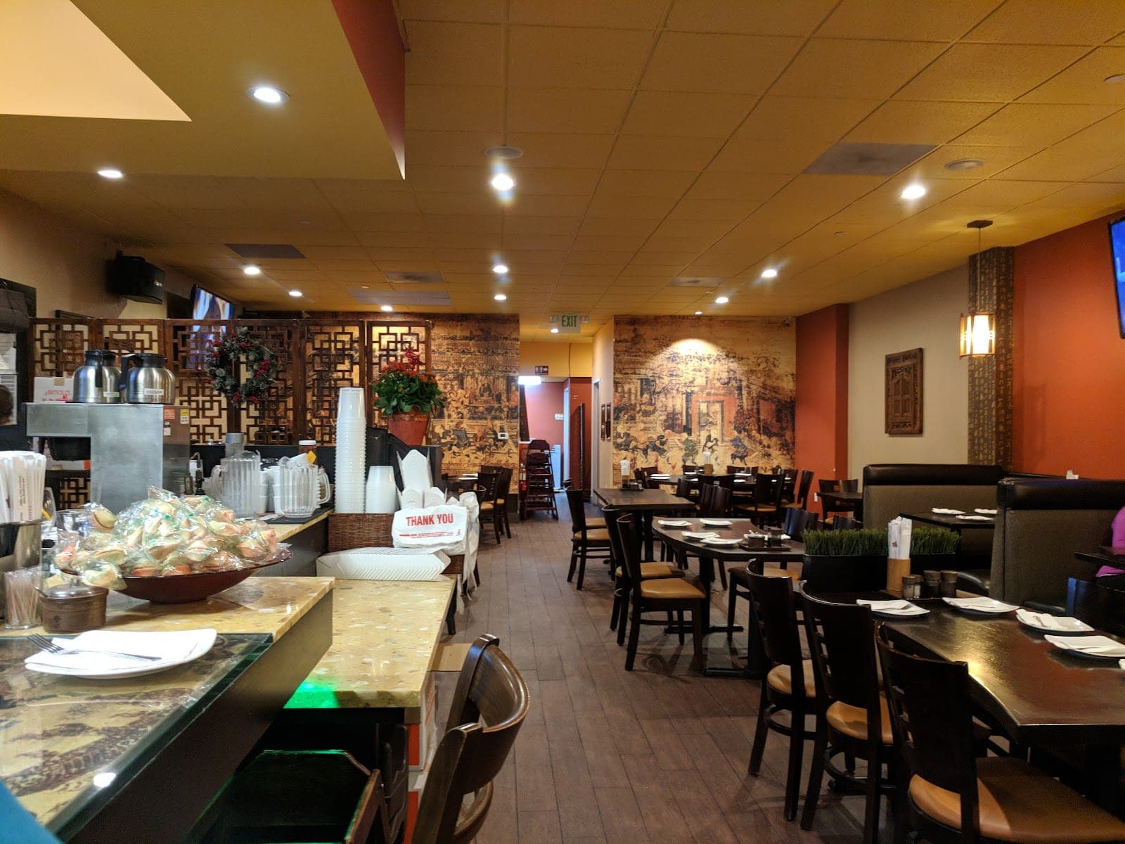 Crouching Tiger Restaurant & Bar