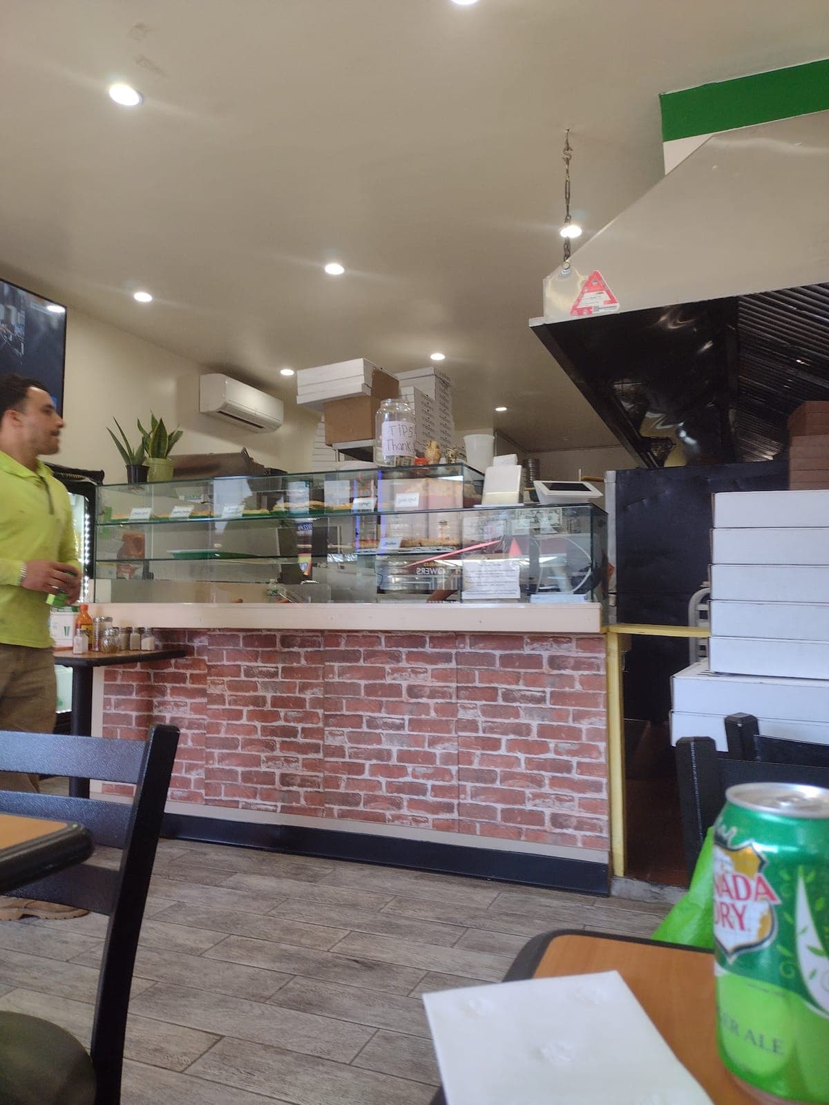 Ricky’s pizza