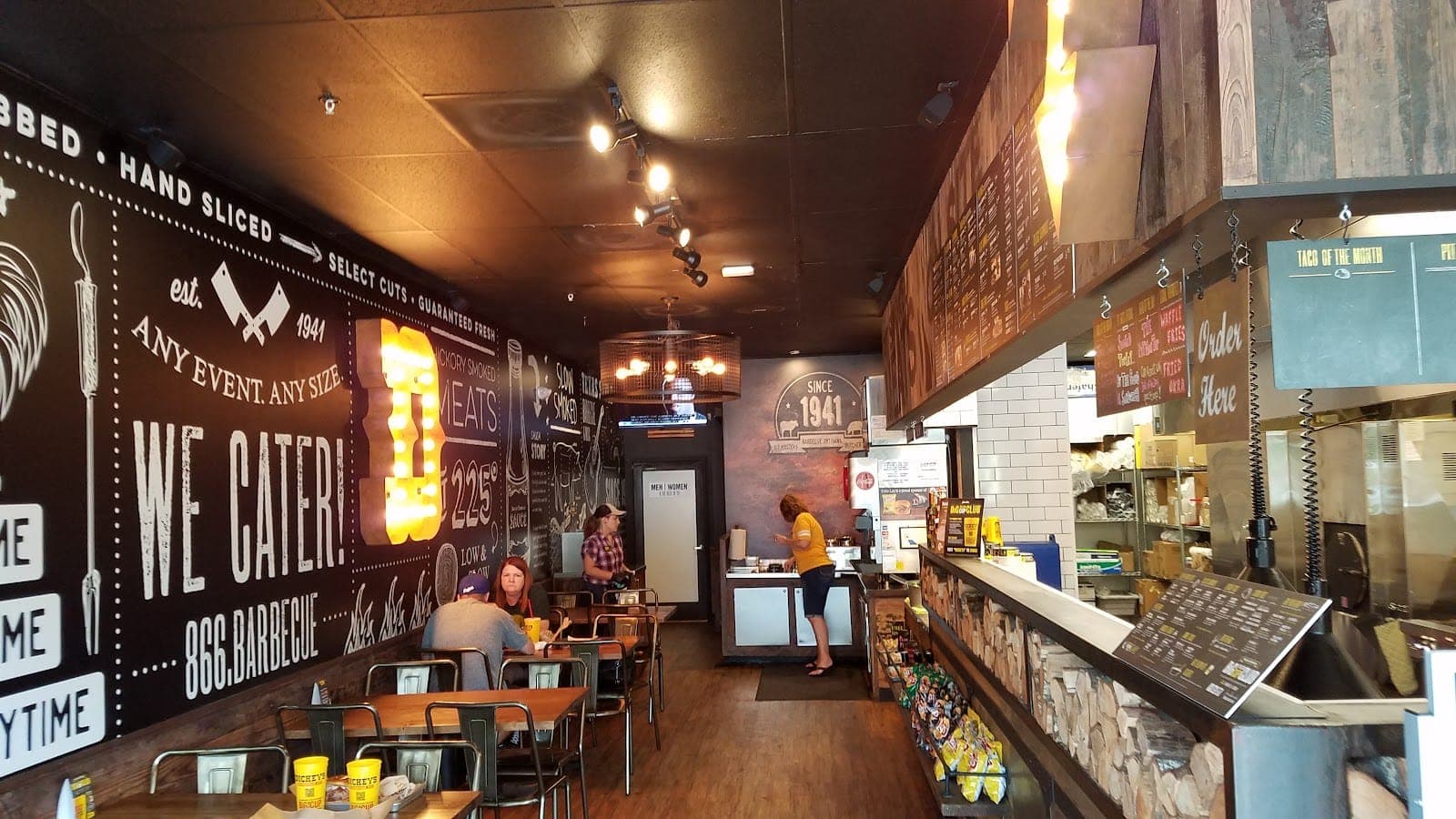 Dickey's Barbecue Pit