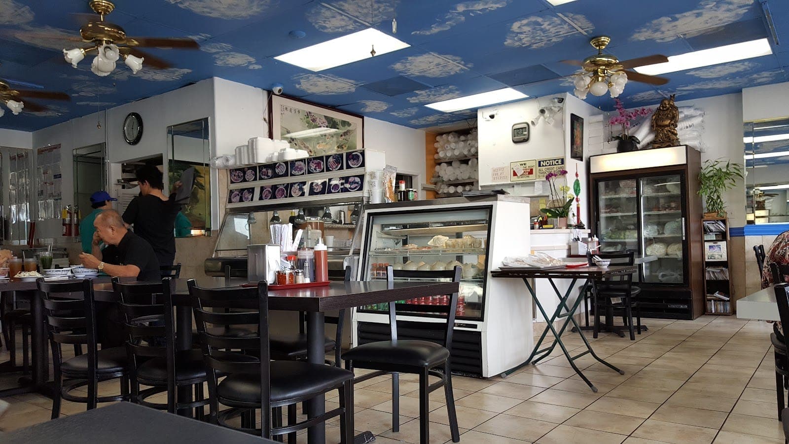 Veggie Life Restaurant