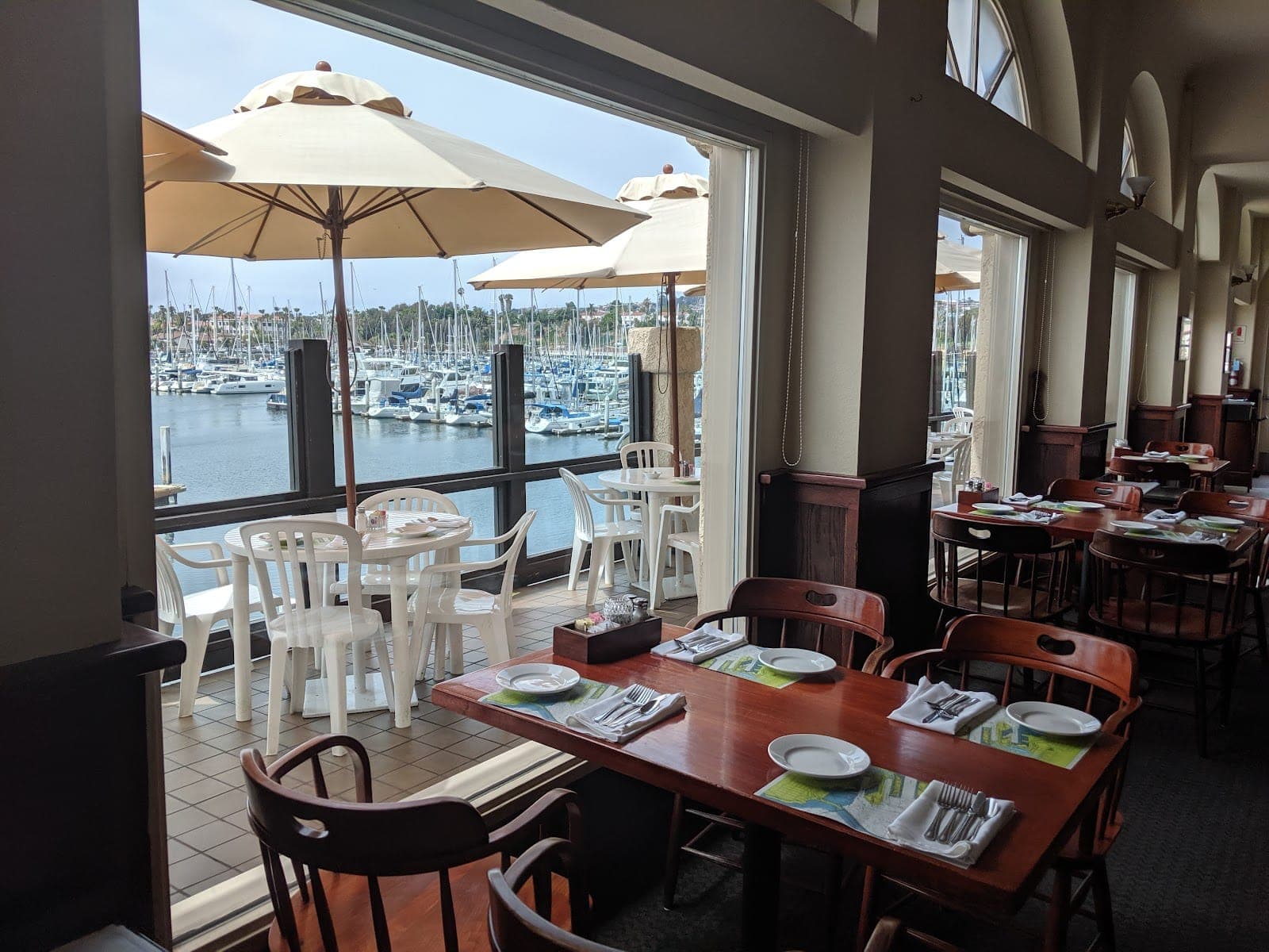 22nd St. Landing Seafood Grill & Bar