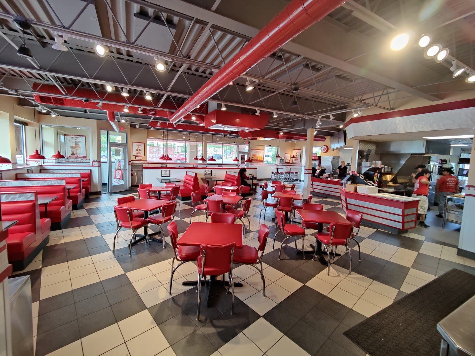 Freddy's Frozen Custard & Steakburgers