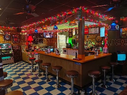 MT's Pizza King