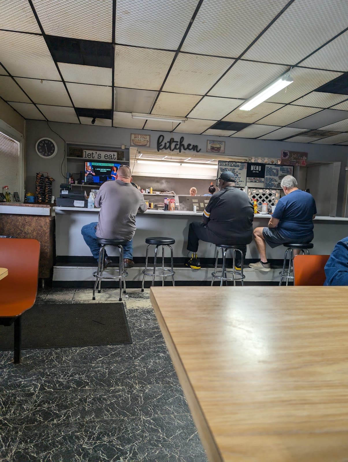 Aunt B's cafe