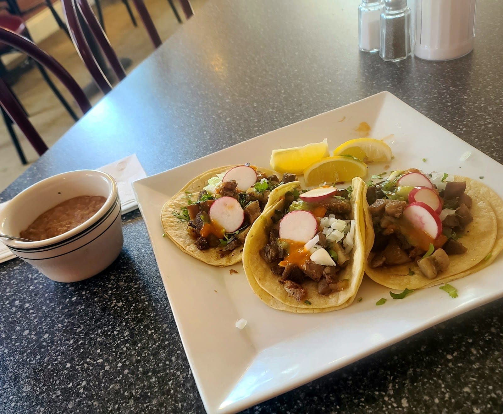 Isabel's Bakery & Mexican Restaurant