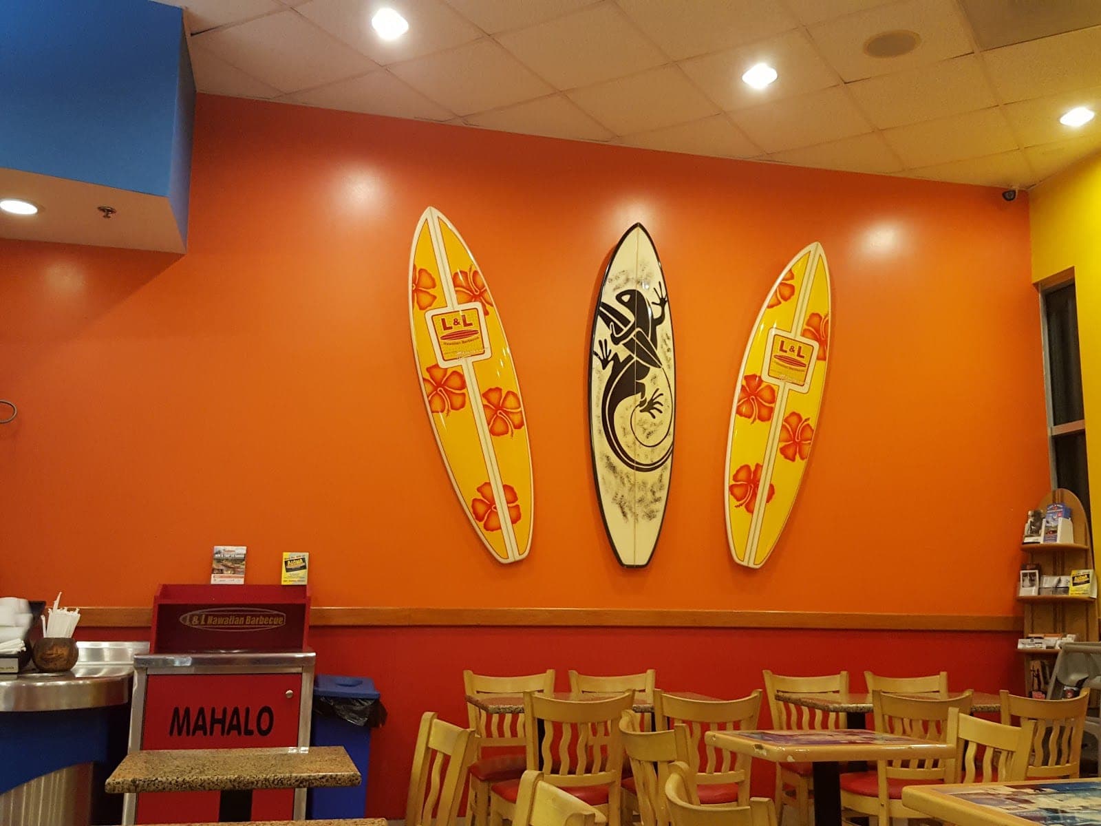 L & L Hawaiian Barbecue