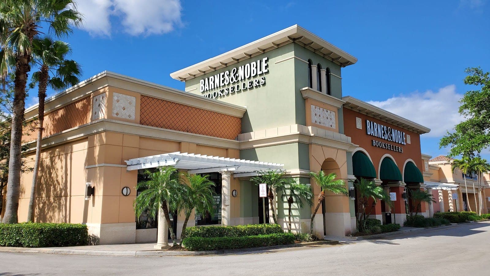 Barnes & Noble