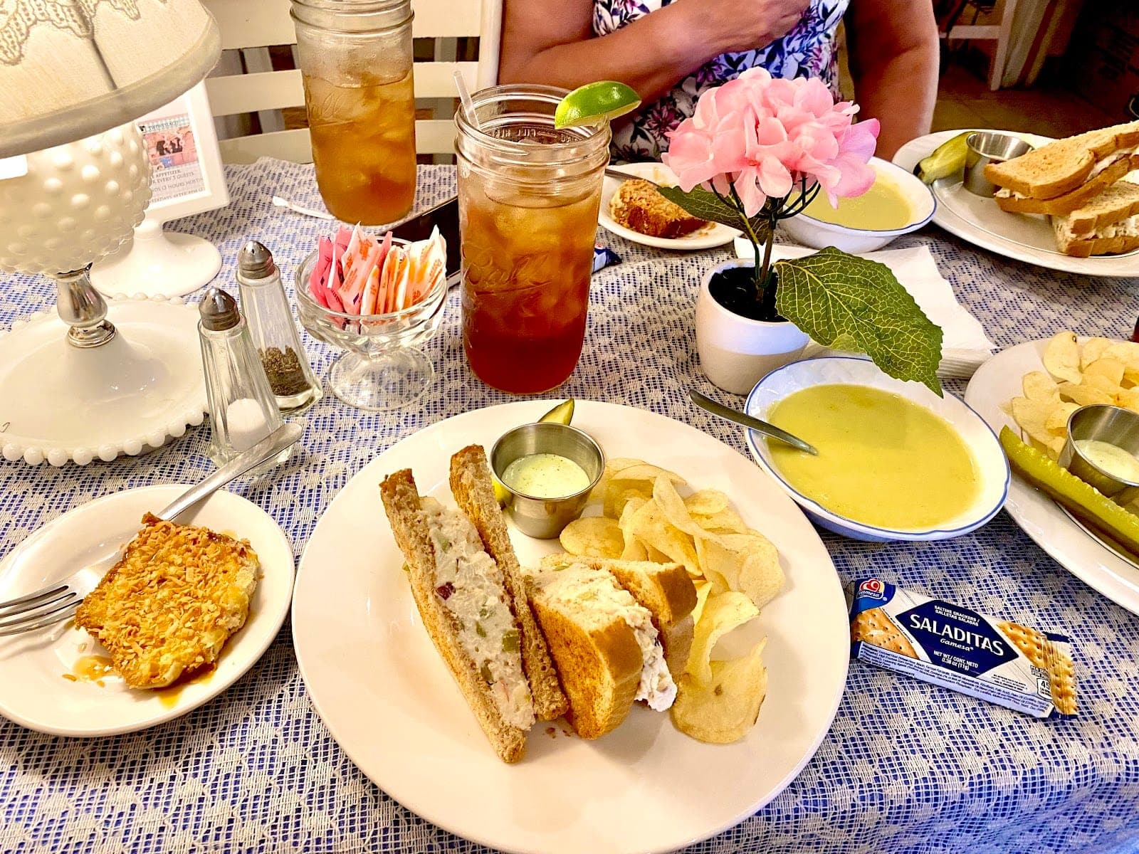 Tea With Friends