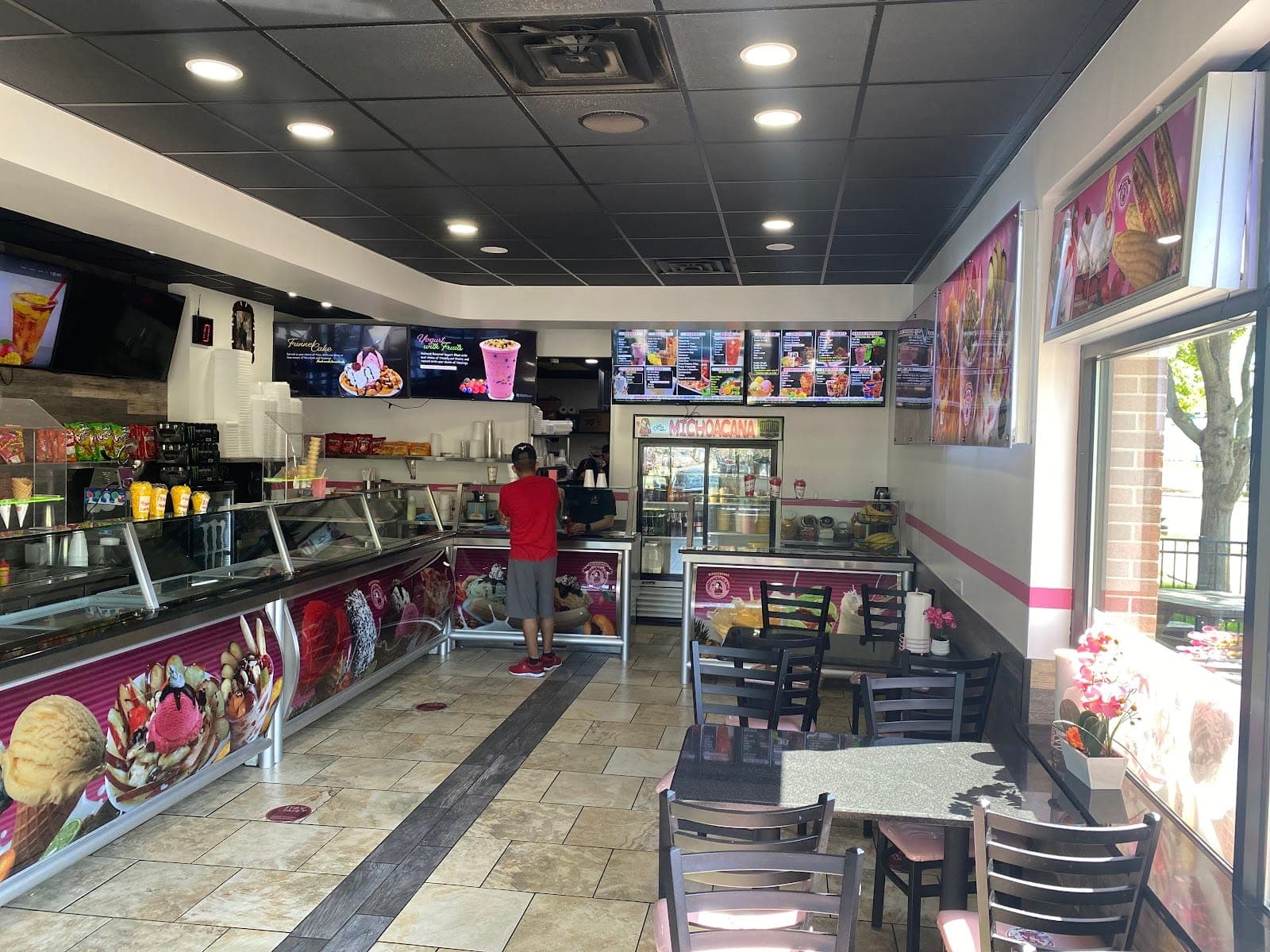 La Michoacana Ice Cream Shop