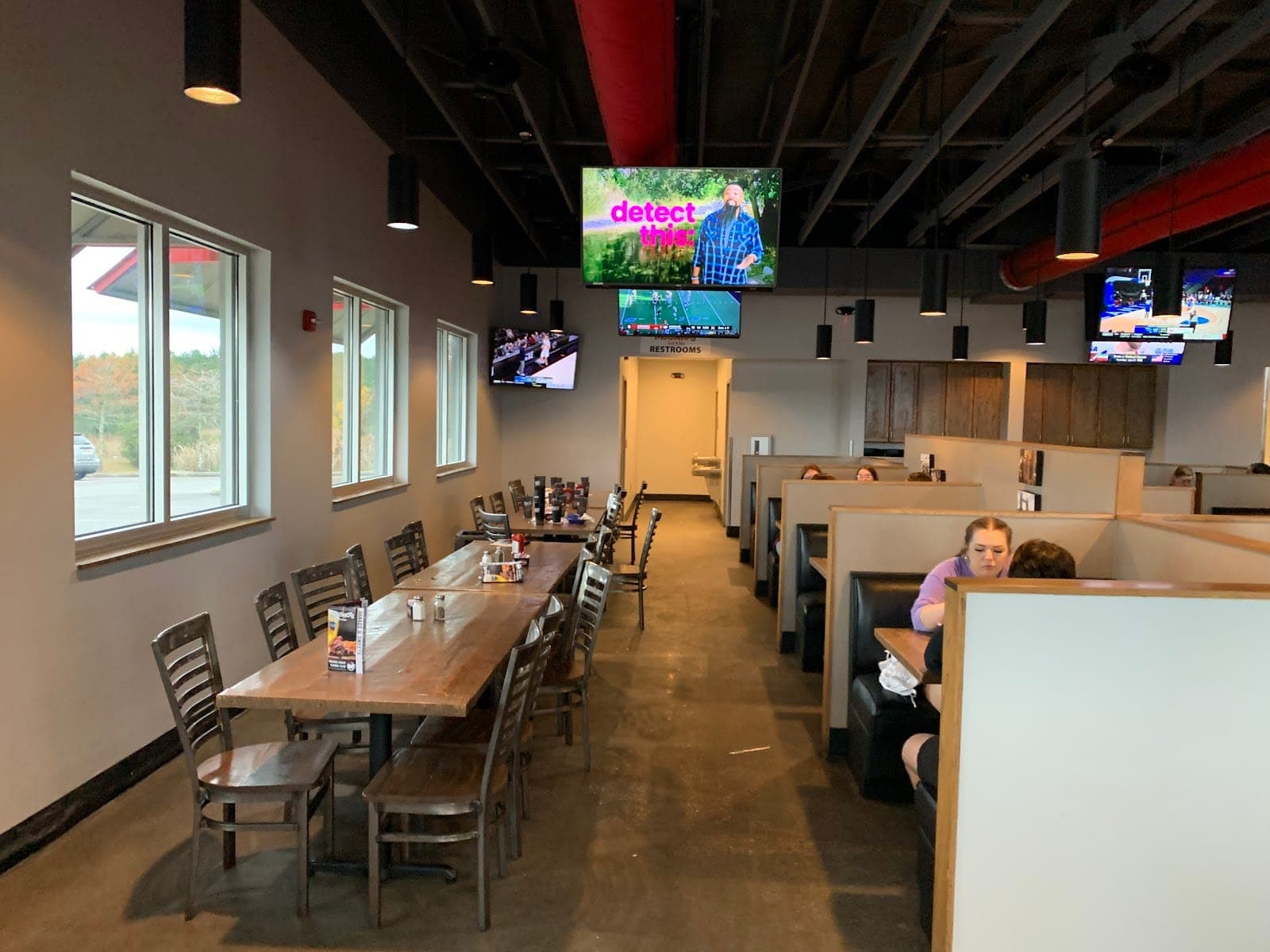 Mugshots Grill and Bar - Gulfport, MS