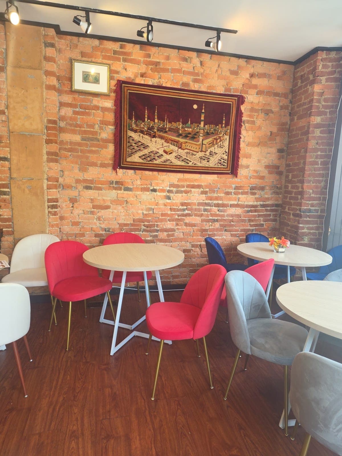 Anaya restaurant and cafe