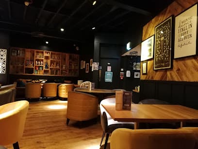 The Ava Winebar