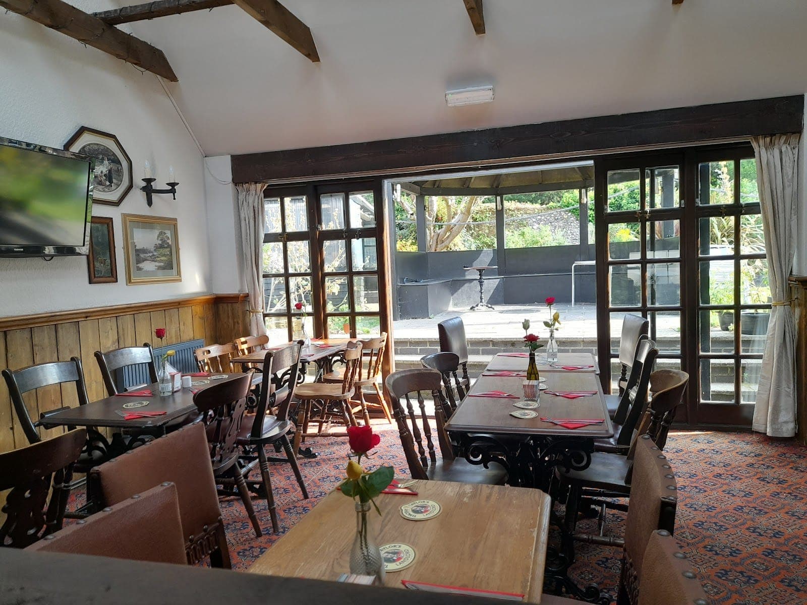 The Red Lion Bar & Restaurant
