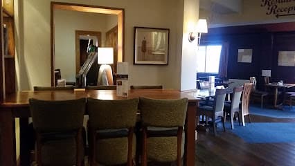 Marine Court Table Table