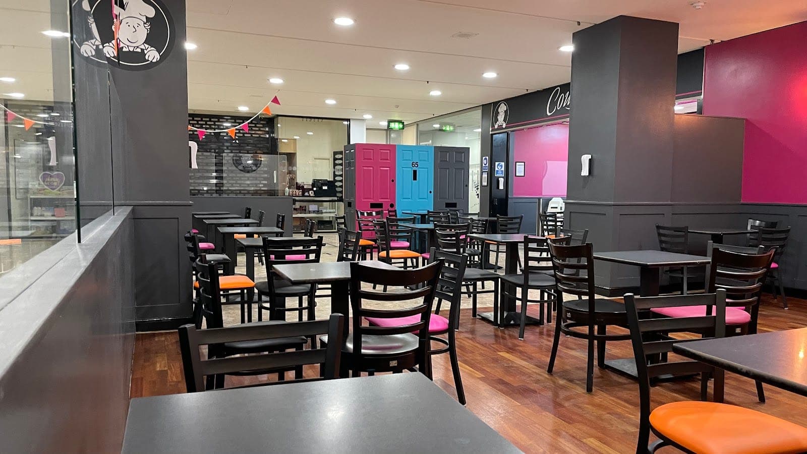 Couzens Bakery and Coffee Lounge