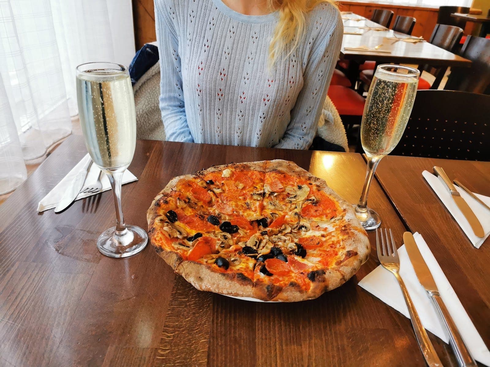 Franks Pizzeria