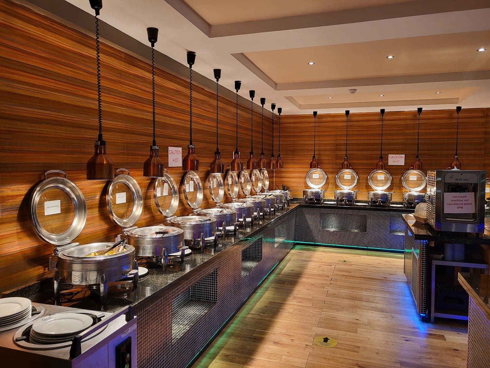 Bravo Live Cuisine Restaurant