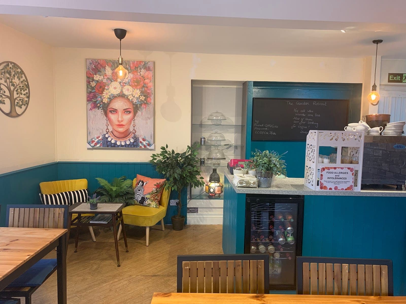 The Retreat Cafe