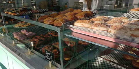 Daddy O Doughnuts & British Baked Goods