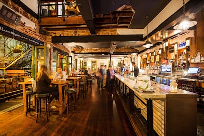 Queens Tavern