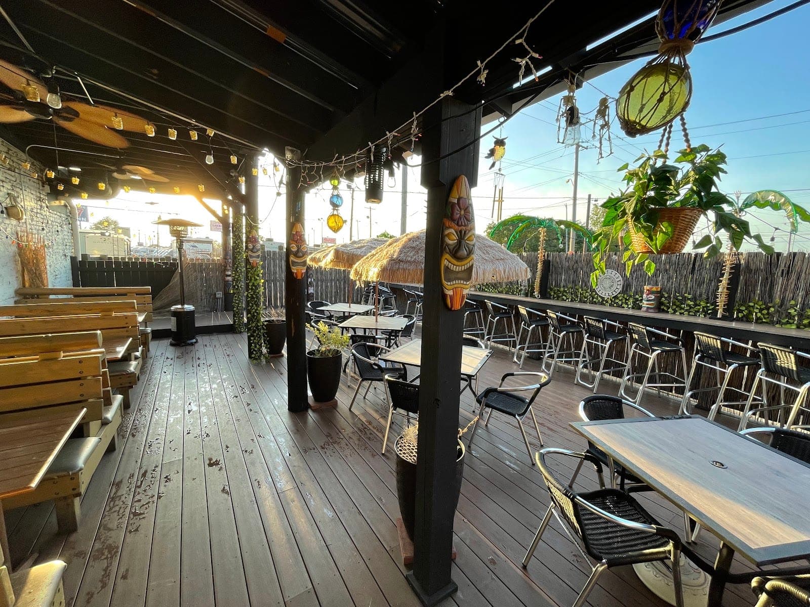 Hernando's Hideaway