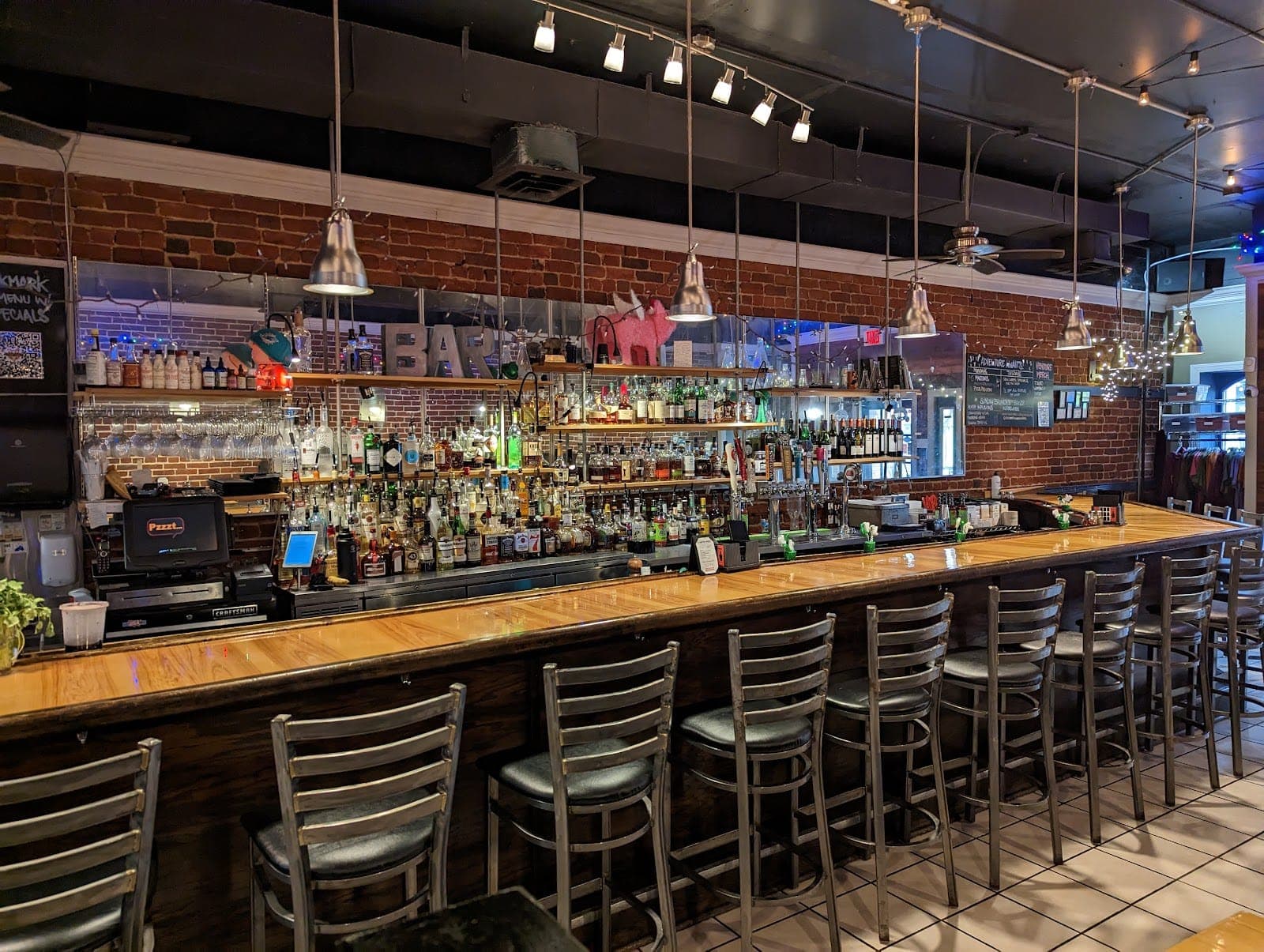 Venture's Kitchen & Bar
